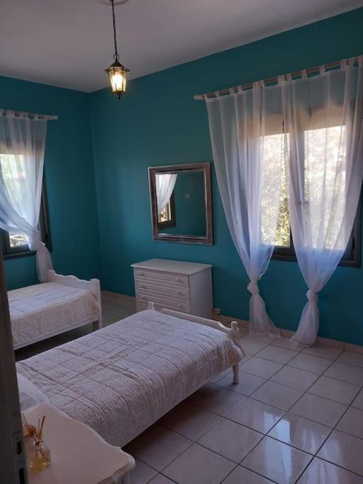 Stoupa Beachside Retro Apartment Luaran gambar