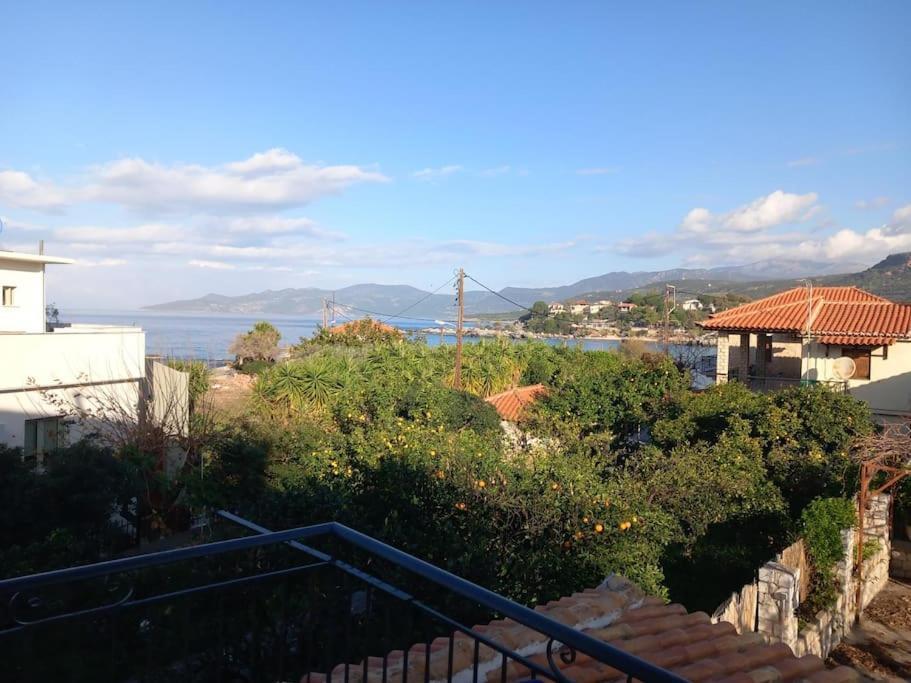 Stoupa Beachside Retro Apartment Luaran gambar