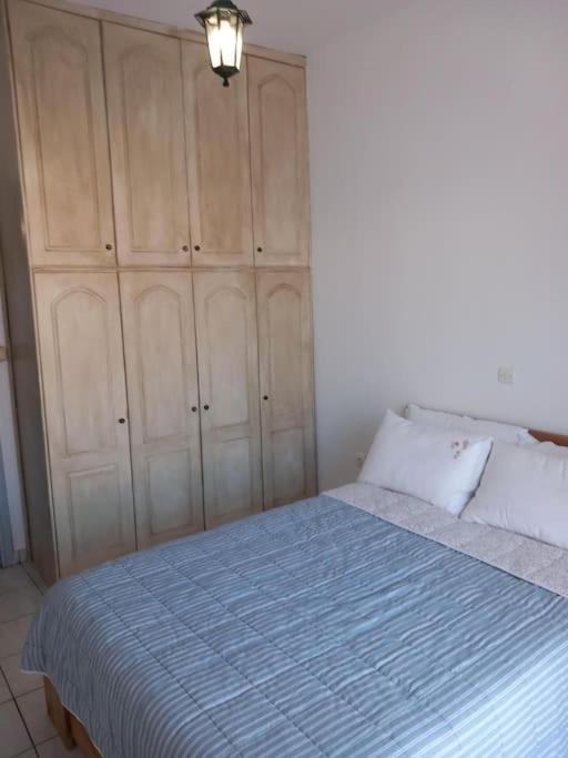 Stoupa Beachside Retro Apartment Luaran gambar